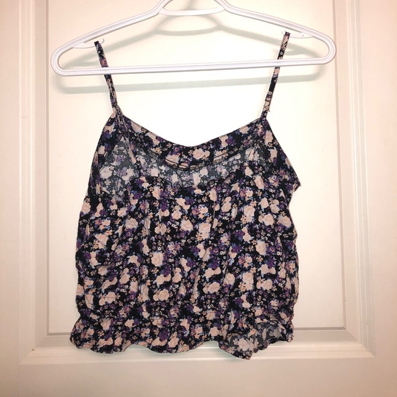 Floral Top - Picture 2 of 2